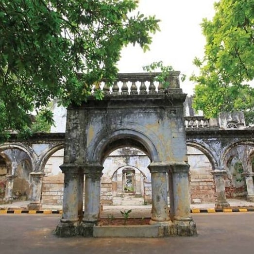 tropical_ceylon's tweet photo. British Government Agent Percival Ackland Dyke that bought the 27-acre property and commissioned the building of an administrative center.The administrative center became Jaffna Kachcheri, now known as the Old Kachcheri.#jaffna #oldkachcheri #kachcheri #northernsrilanka https://t.co/ImdVT3veAW