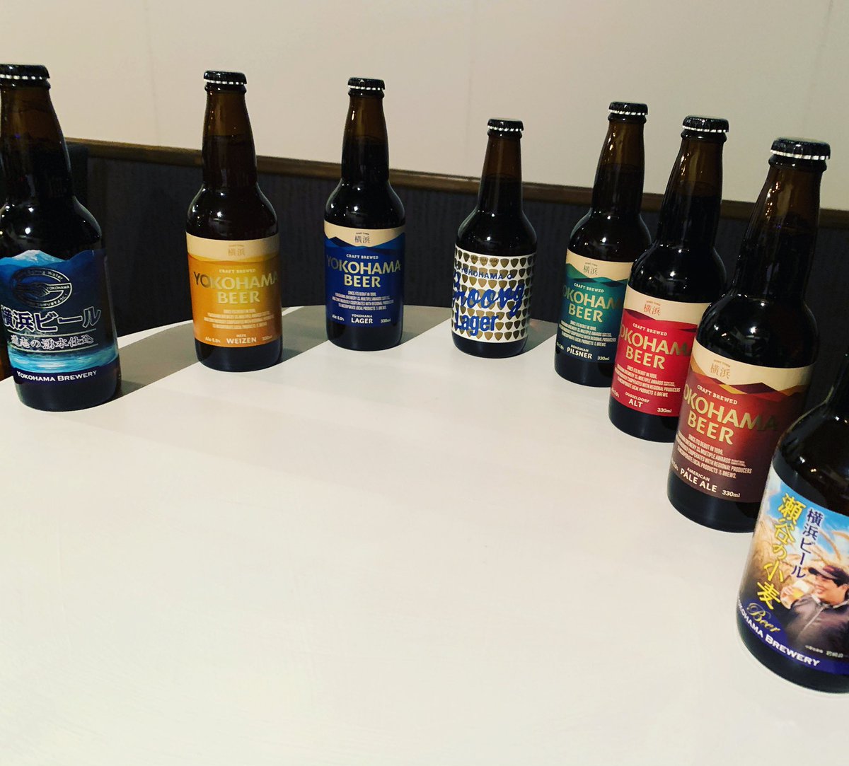 BARTHEEND1's tweet photo. 当店生ビールは基本サントリー様です！が、
系列会社が横浜ビールと提携しました、ということで8種の瓶ビールをテスト販売させて頂きます。ご興味のある方は是非ご来店を！
#函館市#本町#梁川町BAR#BAL#BAR#バル#クラフトビール#beer https://t.co/4YMzkuHukV