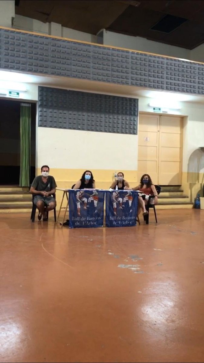 Dijous vam trobar-nos altra vegada per celebrar l'assemblea general ordinària anual. Com sempre, respectant les mesures de seguretat necessàries, mascaretes i distància. L'assemblea es va haver de posposar quatre mesos a causa de la pandèmia i el confinament.