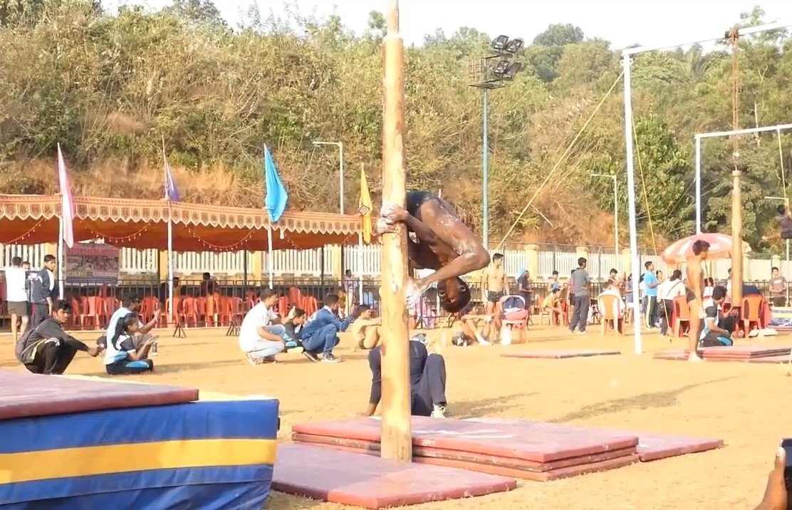 mallakhamb's tweet photo. Mallakhamb #spost #TalentedLeaderJihoon #talented https://t.co/x0V5YBHFYg