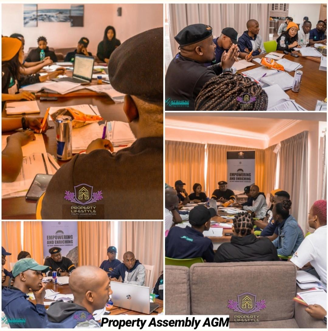 Ndiks17's tweet photo. You dont understand, the feeling that the Youth Stokvel is 2 Years. 24 Months. It was just an Idea, that R300 would give people the sense of ownership and being a home owner.

We give thanks to the Almighty that the Property Youth Stokvel is 24 months old. @PStokvel https://t.co/g41yRa6LZd