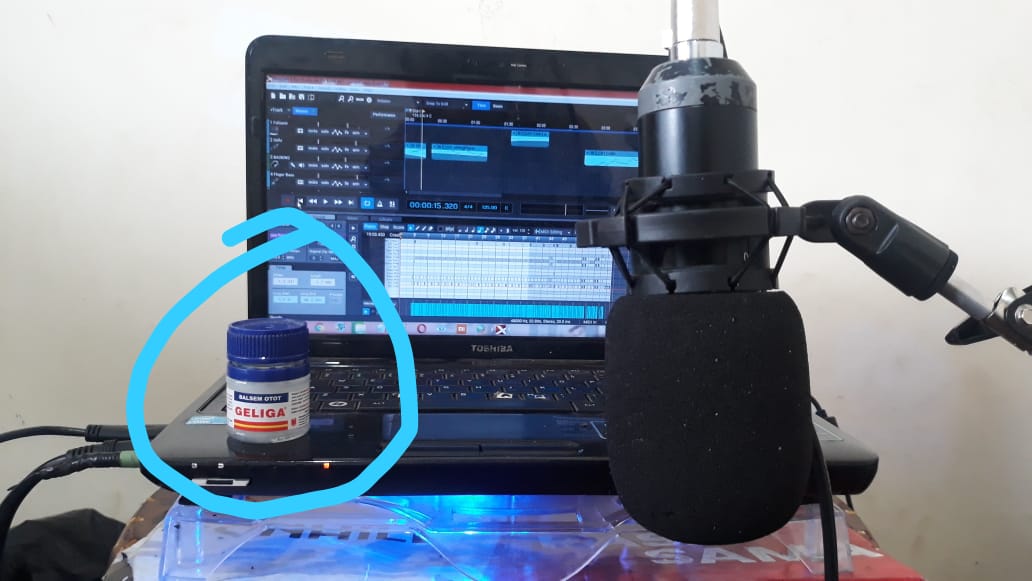 Bangjimss_'s tweet photo. no work is not successful
-
-
-
#proses #Flstudio #studioone #cubase #recordingstudio #recording #homestudio #jieeArtStudio #malamminggu #๋งฅ์ฃผ๋_์นด์ค_์ฌ๋ฆ์_์ธํ์ฐฌ์ด #ไธๆตฆๆฅ้ฆฌ #PrayForCellular #mixrap #MixChannel #mixaudio #Mixer #balsem #geliga https://t.co/TLQj26psAv
