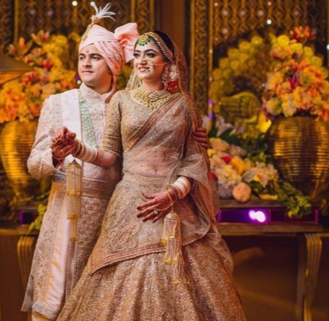 For a wedding that looks like an event straight out of a magazine, contact us.
.
.
.
.
#varmalla #varmallalive #couple #weddingplanner #bridegroom #weddingcouple #happymomemts #destinationwedding #indianwedding #couplediaries #destinationweddingplanner