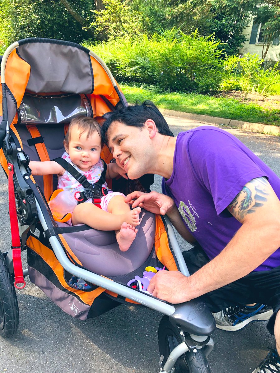 TobinDeanna's tweet image. 🌼Morning walks with Daddy are too much fun! #babybel💕 #9mos+💗#summerblooms🌺🌻💐