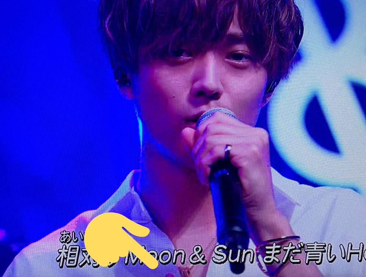 NAGI_pieces0707's tweet photo. え！？と思って録画確認したら���白シャツの、神岸海廉は第2ボタン、平は第1ボタンがピンクだったのね…😭 https://t.co/sB8sbOEVrg