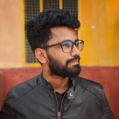 weirdviir's tweet photo. #NewProfilePic https://t.co/MZN4ewVtZE