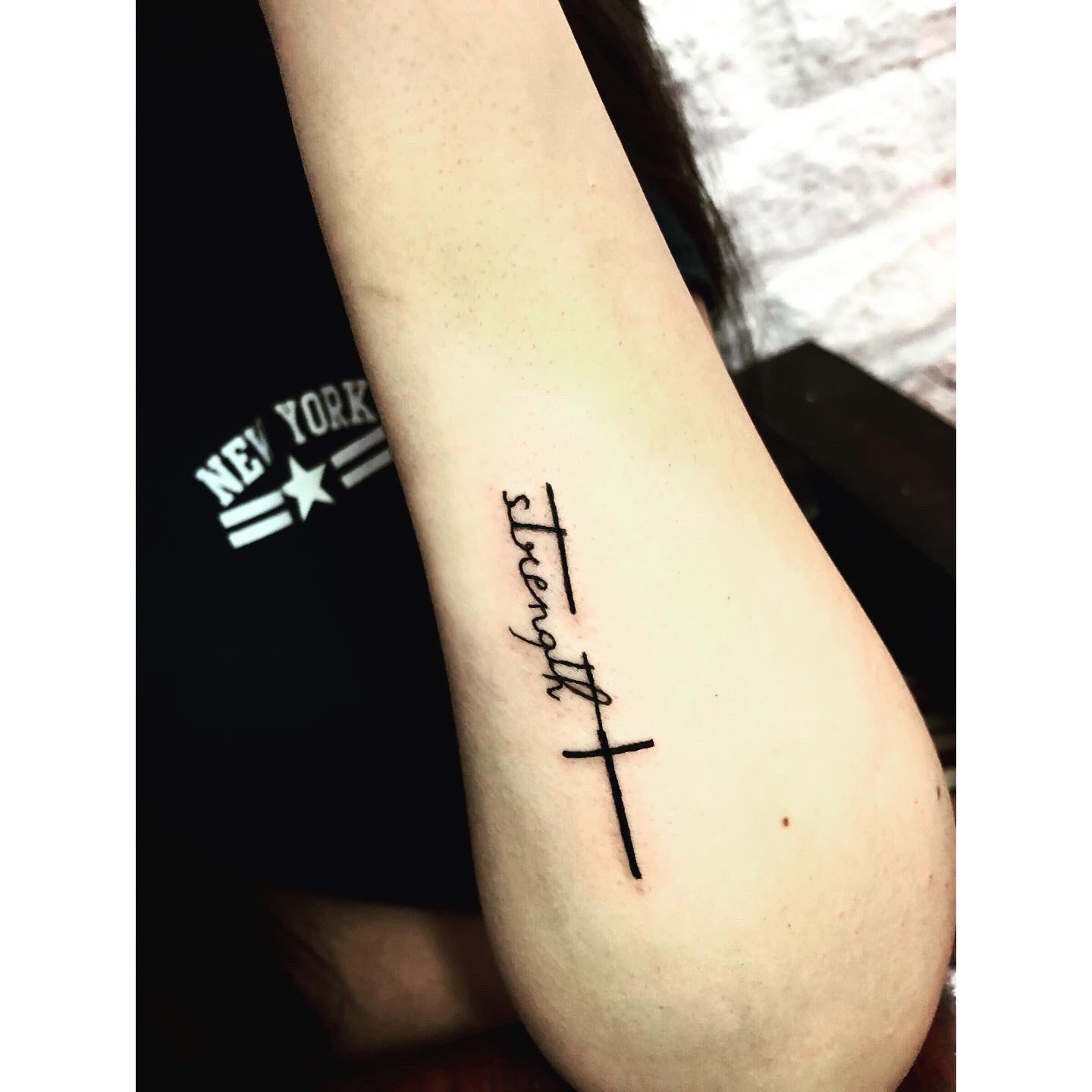 31 Best Cross Tattoos for Men  Unique Designs  ZestVine  2023