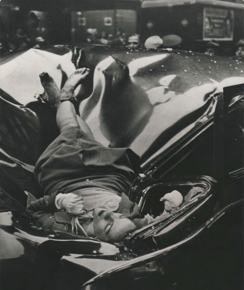 2. Evelyn Mchale: Ia Bunuh Diri Dengan Melompat dari Empire State Building, 1947