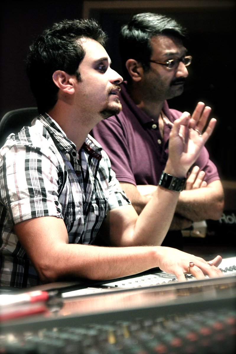 raghavsachar's tweet photo. I miss the #vibe of going and recording in a #studio where my concentration is only on direction with real #musicians and #singers. #techknowlogy is great but lacs soul that only actual performers can provide! #raghavsachar #musicwithraghavsachar https://t.co/pkVGcebqmI