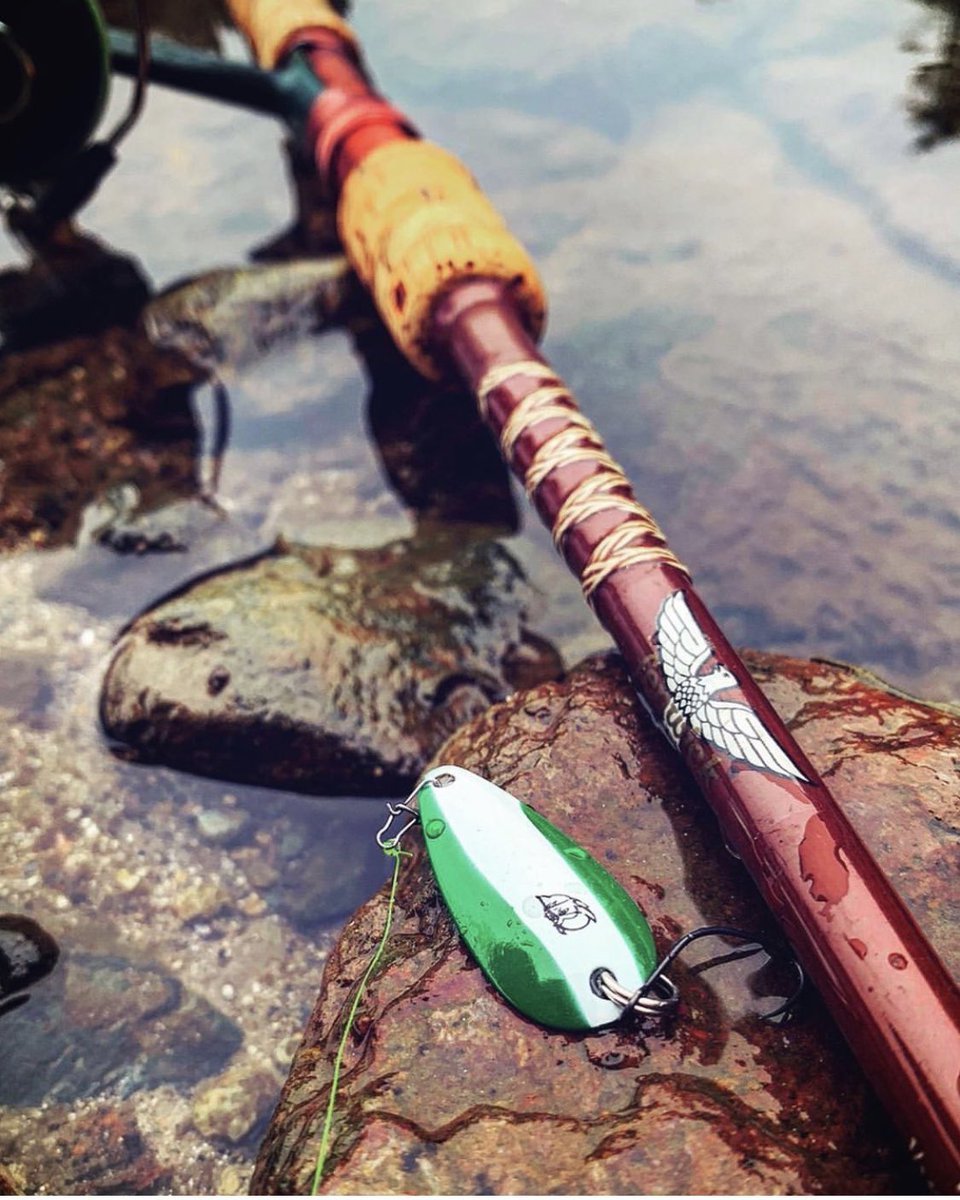 Fender6fenwick9's tweet photo. 今日はマス釣りへ☺️🎣　#ダーデブル　#dardevle #fenwick #フェンウィック　#デルタ5  #abu https://t.co/z4DEr2uXRD