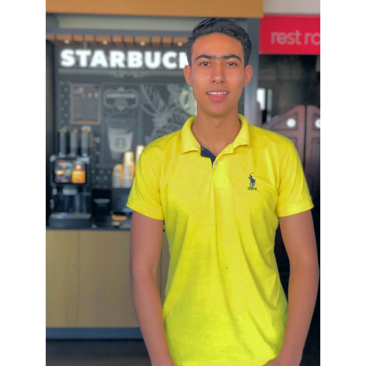 #NewProfilePic 
الي يركب مركب الوداع ... نغنيله بودعك ❤