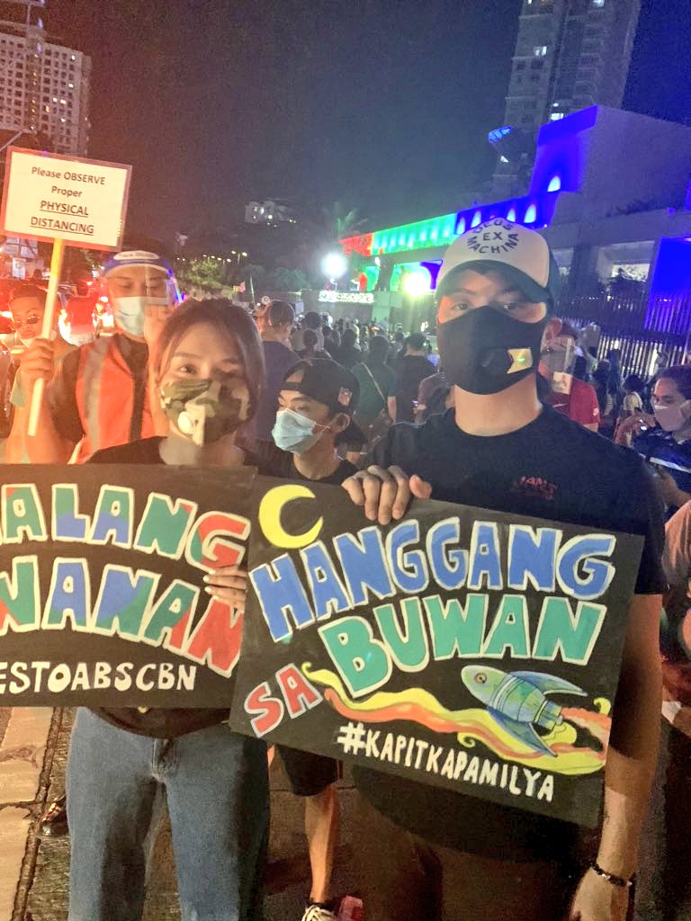 DreamForDaniel's tweet photo. As a fan, sobrang proud ako sa inyo. You deserved all the blessings in life. God bless you both, ingat always!!! 🥺💙✨©️ https://t.co/16gmwMusjk