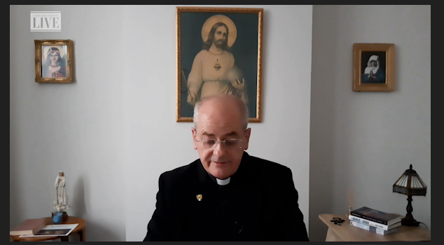 latinmassuk's tweet photo. Over to the wonderful @FatherTF
WATCH LIVE
https://t.co/ED2dB0jeeC
#lmslive https://t.co/8KWjYBQuCk