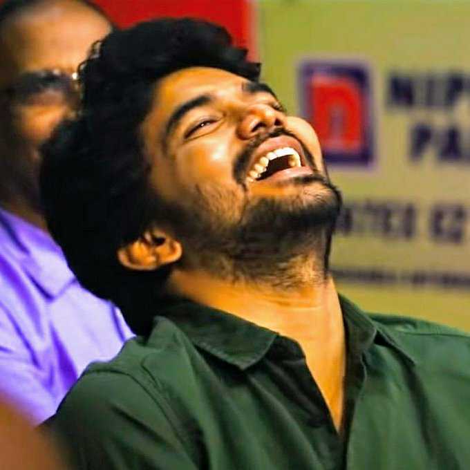 His Physical Skills     We know about his Golden leg. But that didn't made him weak. Remember his swimming pool jump Whatever may be the situation,he will give his full body and soul into it Hope he will make him more stronger He will  #Kavin  #Lift