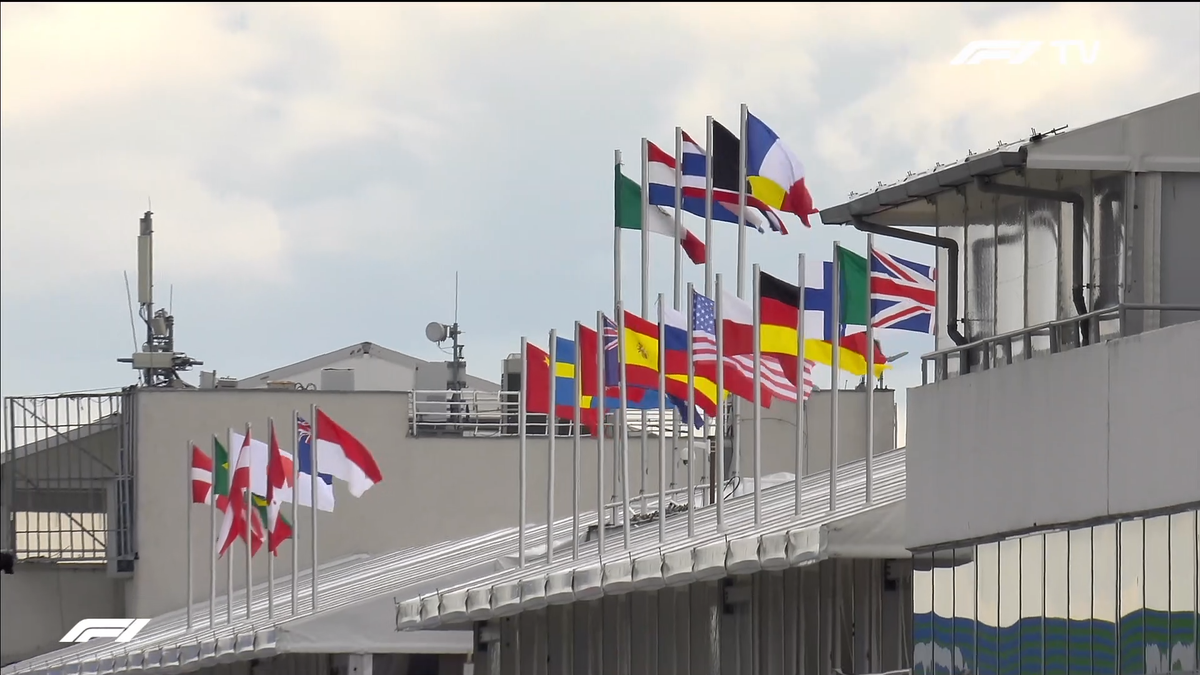TelemetricoF1's tweet photo. Se viene la #quali #HungarianGP
#AirTemp 19°
#TrackTemp 29°
#Humidity 68%
#Wind 4 km/h NE https://t.co/NH544enks8