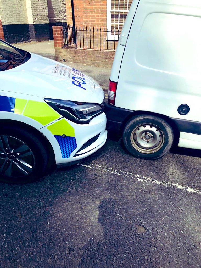 KentPolice7oaks's tweet photo. #CPT on the hunt today for this #Van linked to #Theft, vehicle sighted, short pursuit and tried to ram officers, 2 #Decamp resulting in one being tackled by a kind MOP, 2 in custody, #DangerousDrive, #Theft, #GoingEuipped and #Document offences, #LoveTap, CAD 18-0513 ^TS https://t.co/gzyFmxJlGC