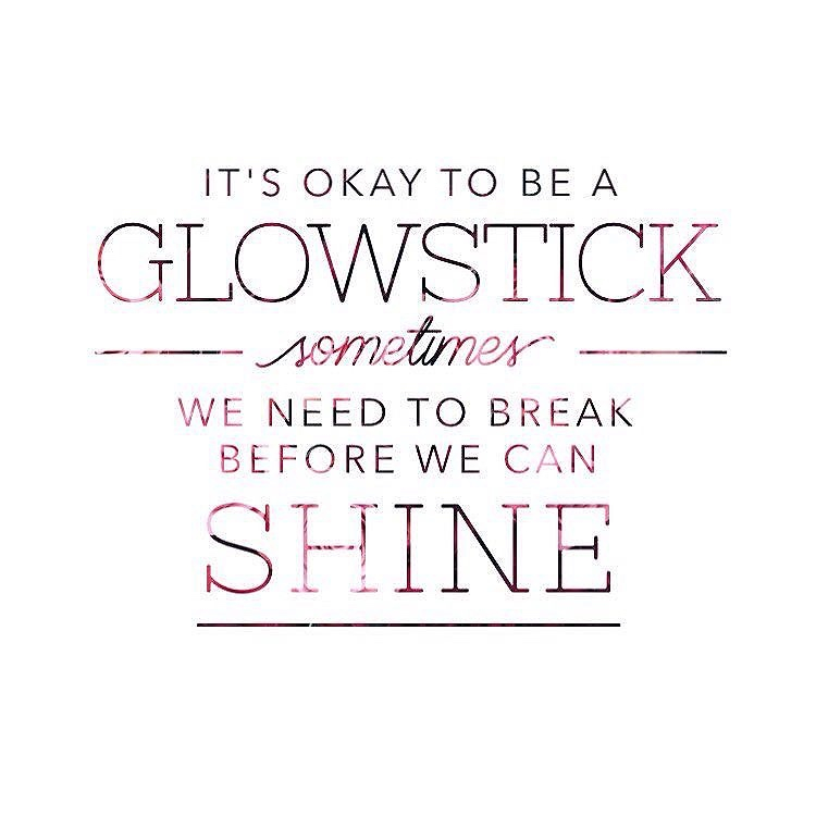 RainchildHope's tweet photo. Your low moment may come in different forms, whether it was because of your own foolishness or life just happen & you caught a stray bullet - regardless - don't give up.
Look for the opportunity in the challenge, the lesson before the class.
#inspiration #success #rainchild https://t.co/UKt02OjqOO