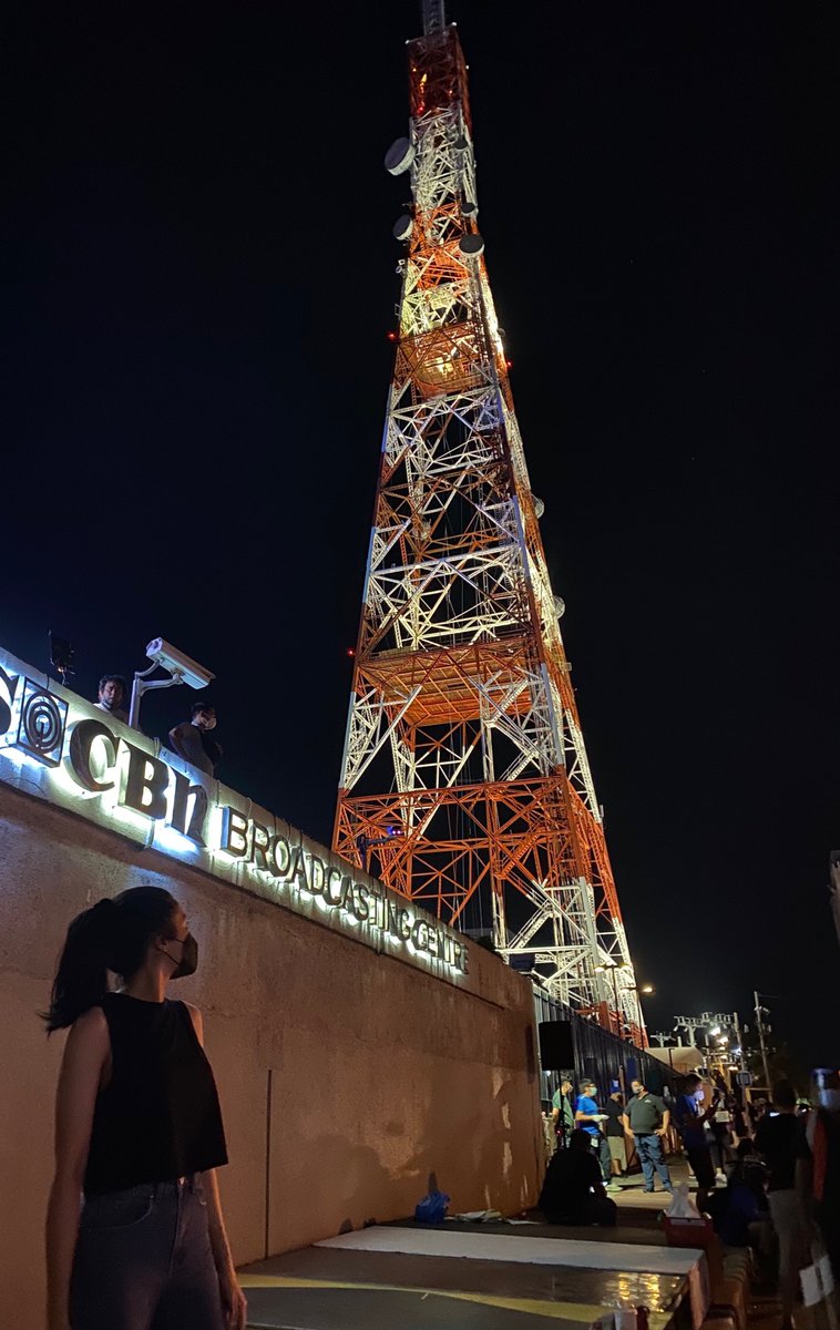 itsJaneOineza's tweet photo. #IbalikAngABSCBN ❤️💚💙 #LabanKapamilya #KapamilyaForever https://t.co/2BtT0VsEb5