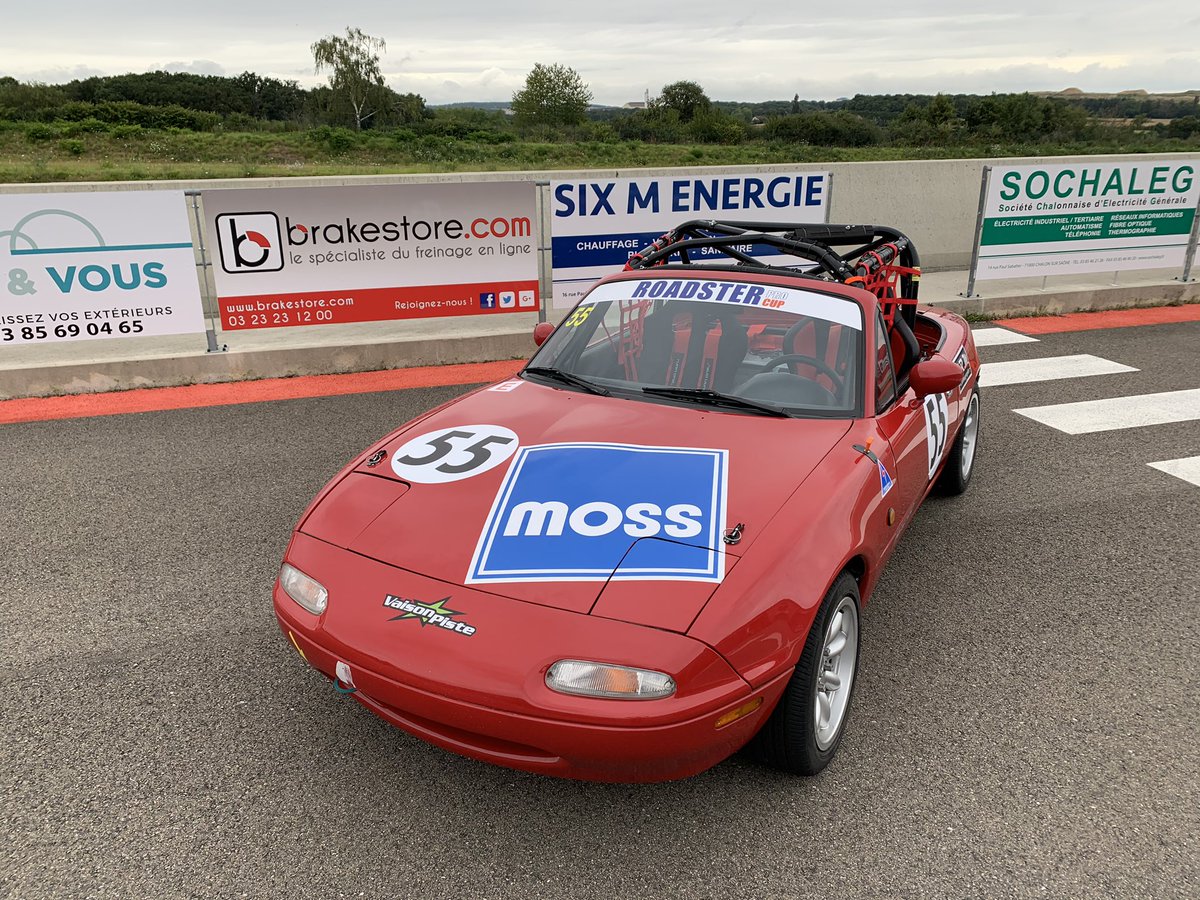 BrunoArnoud's tweet photo. #VaisonPiste #CoachingOfTheDay #MazdaMX5 #RoadsterProCup #NewProjectWithMyMate #MoreToCome #StayTuned https://t.co/6e1kOFy2WY