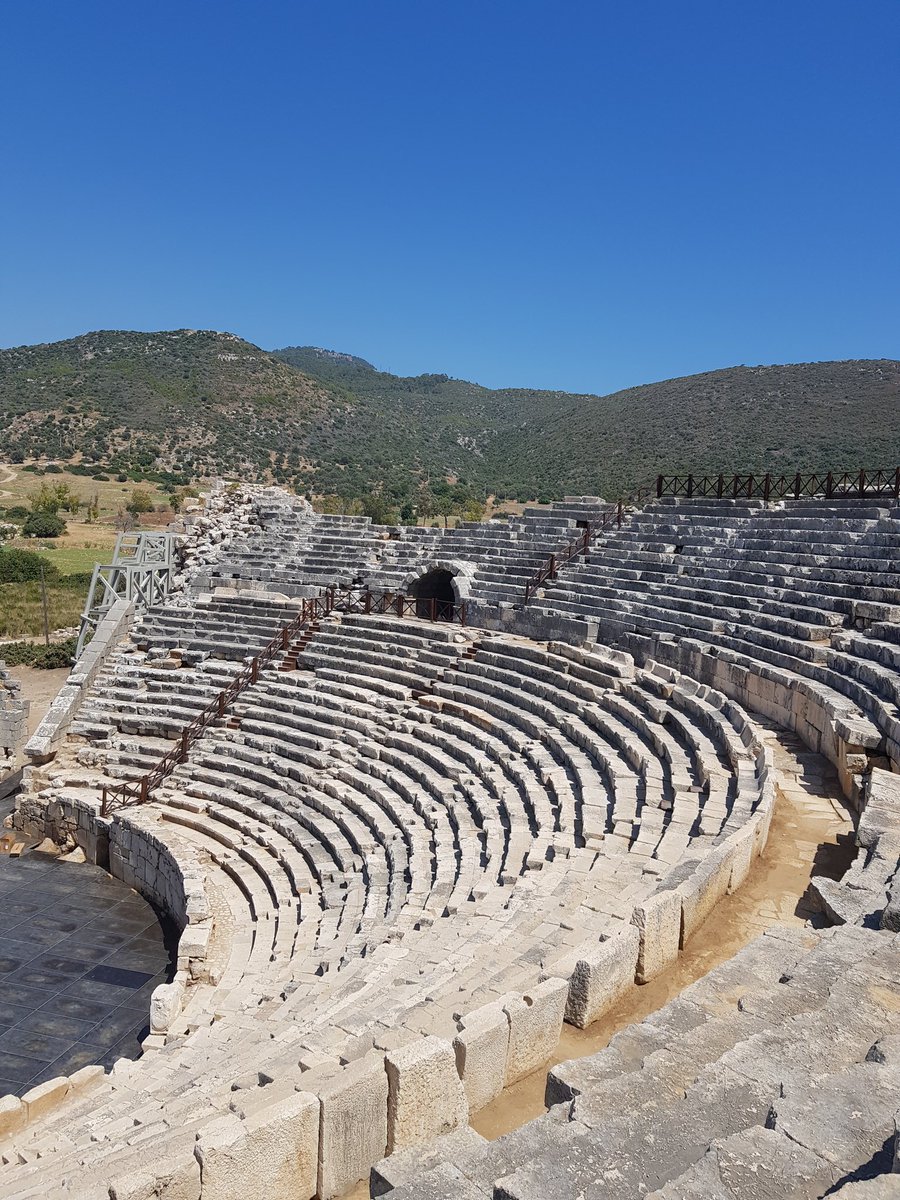 ozgurozgulgun's tweet photo. Patara Antik Tiyatrosu #patara https://t.co/CKWg1i4GPG
