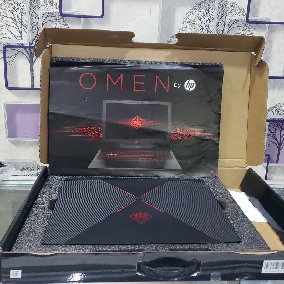gadgetfreakzng's tweet photo. 🔖Openbox HP OMEN 15 Graphics Laptop With GTX 1050
1TB HDD
.
8GB Ddr4 RAM
.
7th Gen i7-7700H Processor, upto 4.5ghz
.
4GB Nvidia GeForce GTX 1050 🎮
.
15inch Anti-Glare FHD Display,
.
Upto 13hrs 🔋Life (On mixed Usage)
#hpomen15 #graphicslaptop #nigerianarchitects https://t.co/gdJ72wz3U9