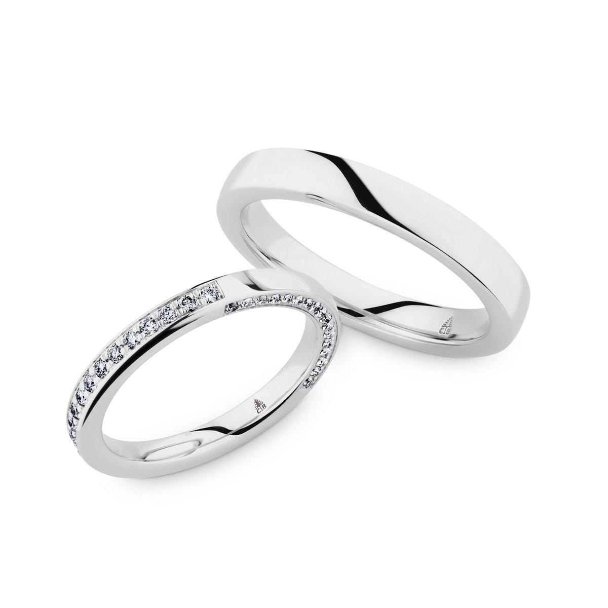 IrisMenze's tweet photo. 💎Diamonds are a girl's best friends... 💎
Und diese glitzernden Freunde lassen sich auch in schmalen Ringen wundervoll in Szene setzen.🥰
https://t.co/3t2KEPh9oJ
Nutzt für einen Beratungstermin gerne das Kontaktformular auf unserer Internetseite.😉
#irismenzetrauringe #trauringe https://t.co/vbfk8sMb3d