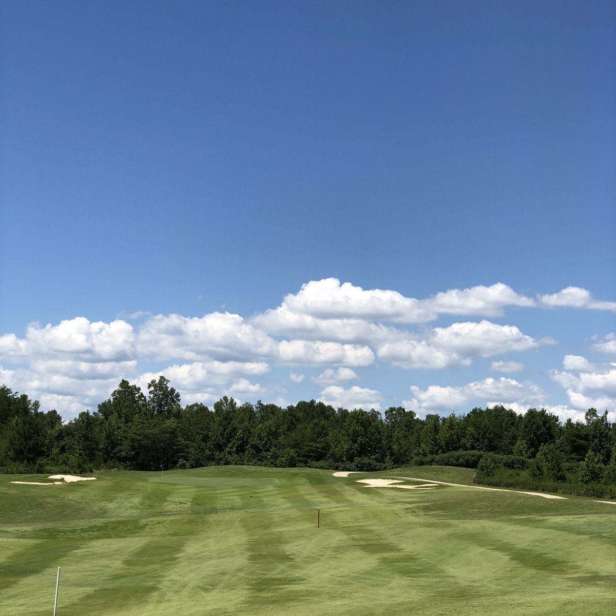 RiverWatch_Golf's tweet photo. Hole #1 Par 4 413 yds
Bite off as much as you want to risk off the tee. https://t.co/PLEiiu87je