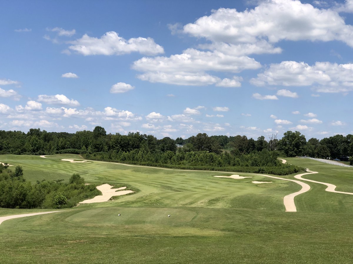 RiverWatch_Golf's tweet photo. Hole #1 Par 4 413 yds
Bite off as much as you want to risk off the tee. https://t.co/PLEiiu87je