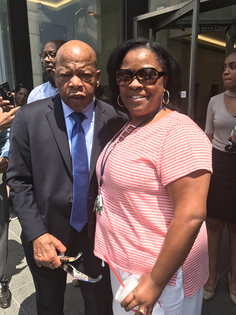 DRicesMom's tweet image. Remebering a Civil Rights Icon @repjohnlewis I had the honor to meet him in 2017 during the solar eclipse. He was very personable, no ego &amp;amp; took pride in meeting w/everyone that day. A true champion for the people. He will be missed, his legacy will live on forever #RIPJohnLewis