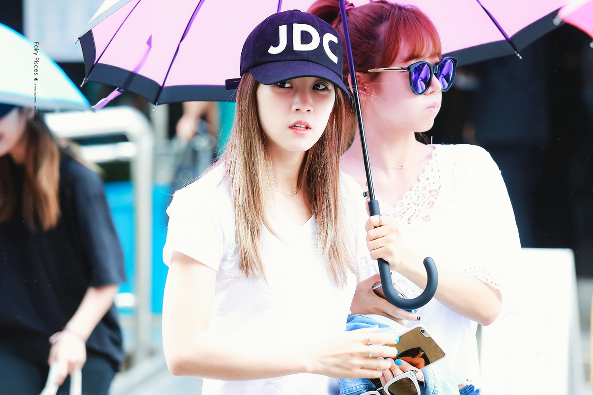 19910303net's tweet photo. ☀ 2015
#초롱 (@Apinkpcr) #에이핑크 #박초롱 #CHORONG

그 여름🌿 https://t.co/qE733VeehF