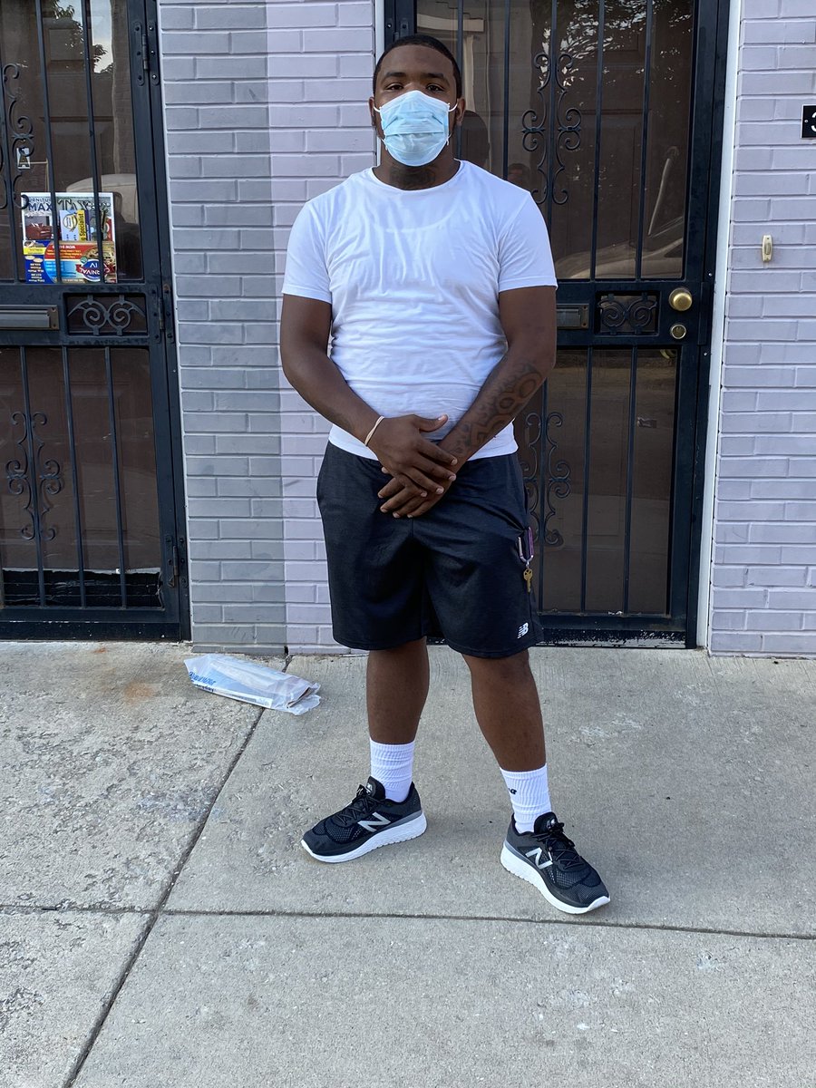 tay38st's tweet photo. I just be keeping it playa https://t.co/2cVcQceE7H