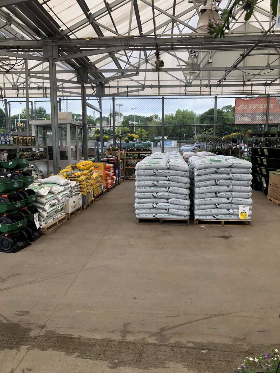 SaugusLowes's tweet photo. We have pellets!!! https://t.co/iMnPwO2m4H
