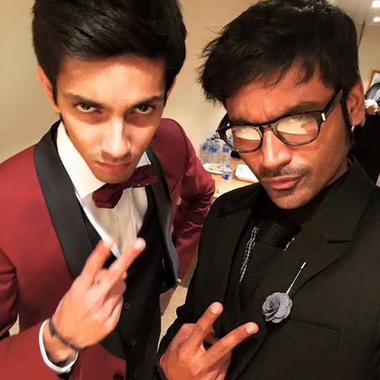 AnirudhOnlineFC's tweet photo. It's has been 6 Years of Block Buster #VIP 🤩 

One of the Extraordinary Albums of Rockstar @anirudhofficial ❤ @dhanushkraja sir's performance was literally the best as usual! And most importantly #Janaki Amma's presence🙏
Hope to see #DnA combo Soon! 
#6YearsOfBlockbusterVIP https://t.co/5JJXhfEFZw