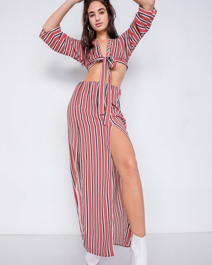 Set expectacular!! DISPONIBLE SMALL,MEDIUM Y LARGE!! perfecta para busto pequeño  o las que le guste escote bien pronunciado!! #outfitoftheday #modapr #compralocal #followme #share #like4likes 
FB:facebook.com/MonSolei12/