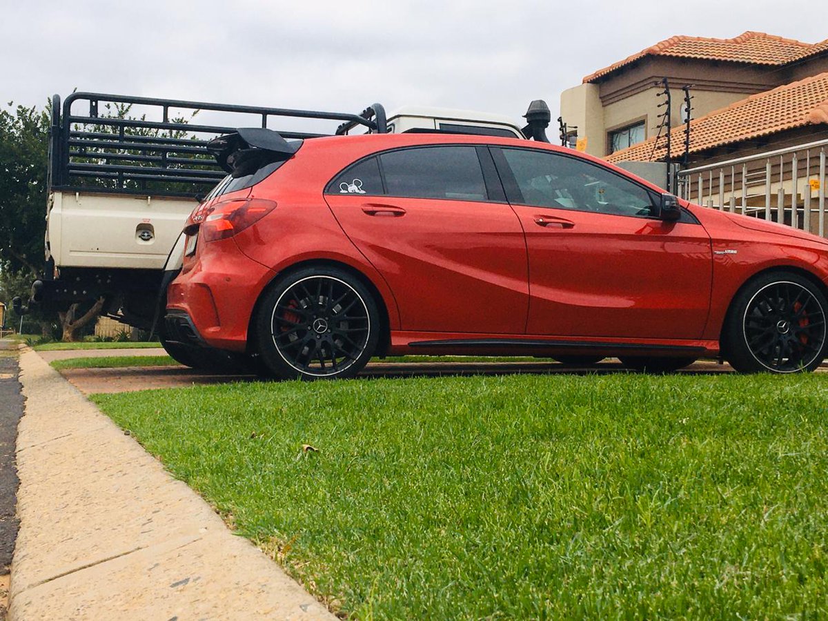 ThaboDithakgwe's tweet image. Networking is not about just connecting people. It&apos;s about connecting people with people, people with ideas, and people with opportunities. So always remember,  your network is your networth. Shout out to my associate @Morgan💪🏽