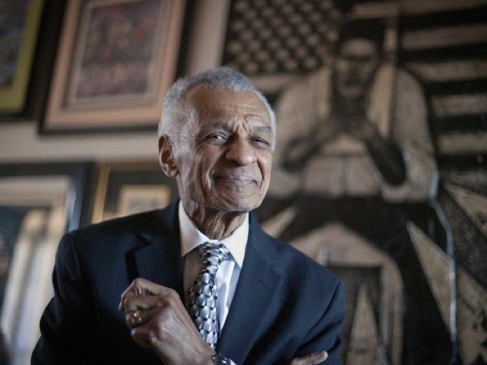 ExpressionsBall's tweet photo. Yesterday our country lost two great ambassadors for civil rights, Rep. John Lewis and Rev. C.T. Vivian. 
Today, we bow our heads in memory of these heros then stand up, applaud their great feats, and continue to push their legacy's forward to greater gains in our communities. https://t.co/xupyukwoxd
