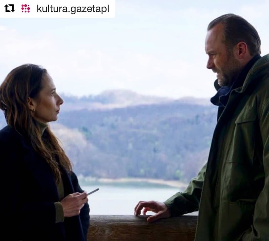 stereotypstudio's tweet photo. Znakomita Aleksandra Popławska, gwiazda najchętniej oglądanego serialu I.półrocza 2020 #Wataha na @hbopolska 🔥 w nowym audio serialu #OsiedleRZNiW by @remigiuszmroz Zapraszamy do wysłuchania w appce @audioteka Kolejne odcinki w każdą środę.
#stereotypstudio @gazetapl_news https://t.co/cYpmBJq2cY