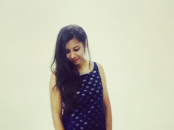 IShivangiMishra's tweet image. चेहरा है या चाँद खिला है, ज़ुल्फ़ घनेरी शाम है क्या ??!!!!!😍😍😍
#eveningstar 
#khubsurat
#treditional