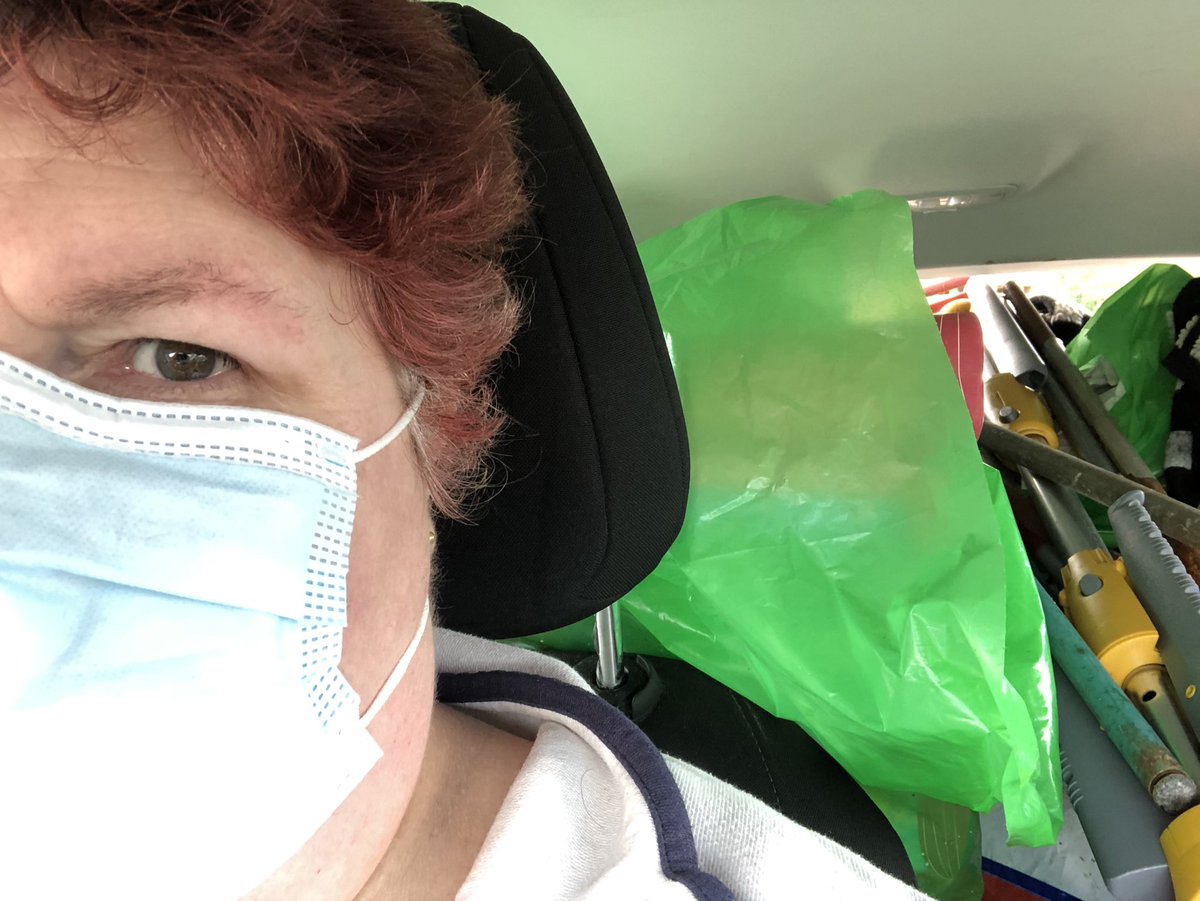 AverilLarke's tweet photo. Car loaded &amp; on my way to the dump!’ #Declutter #Rubbish #LockdownClearout https://t.co/FFt1IpXjIv