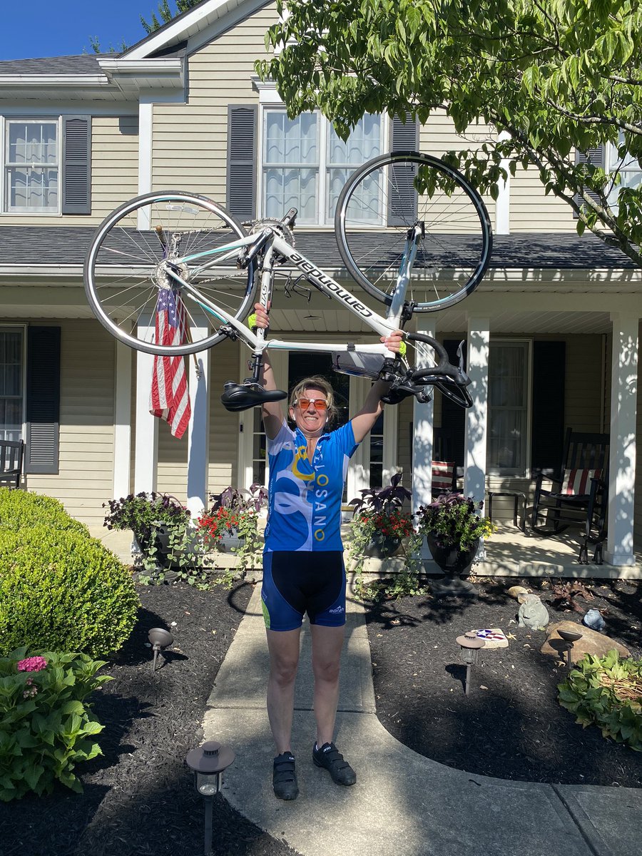 caseccc's tweet photo. 28 miles in the books for a couple members of #TeamCaseCCC this morning! Stay hydrated, #VirtualVeloSano friends - it’s getting HOT out there! @bikeVeloSano https://t.co/hABpUfM72p