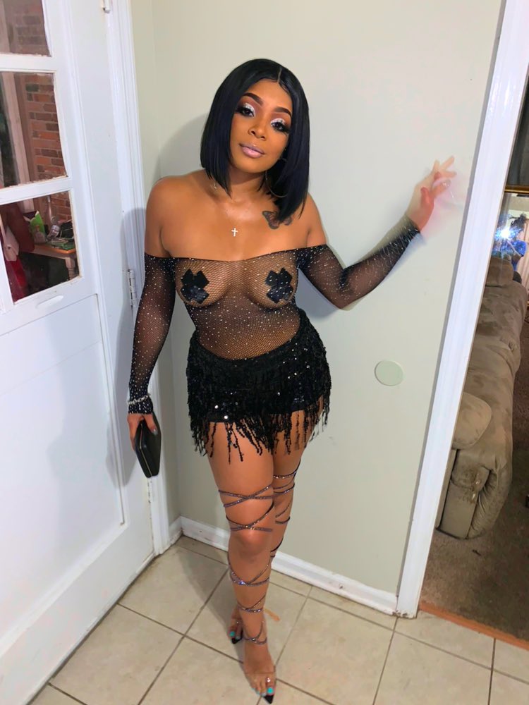 AlluringBlue_'s tweet image. Shine on em h🙆🏻‍♀️es ... let them know that you run 💩