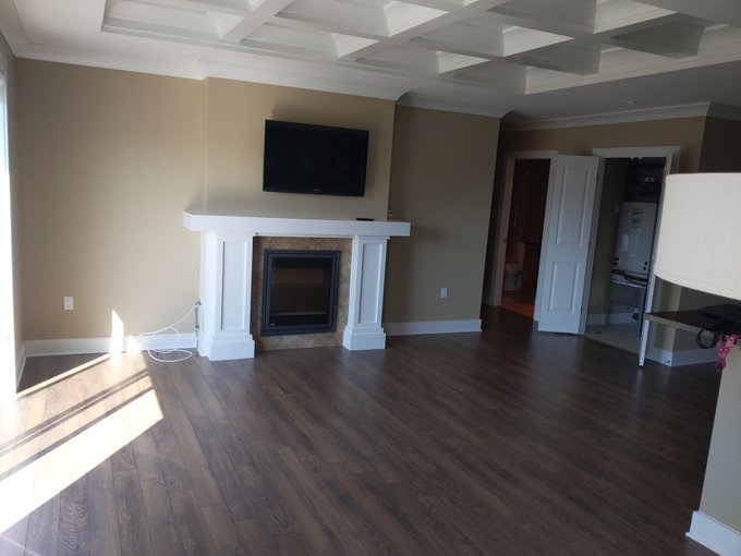 I got a new place! https://t.co/sPZEg364ia