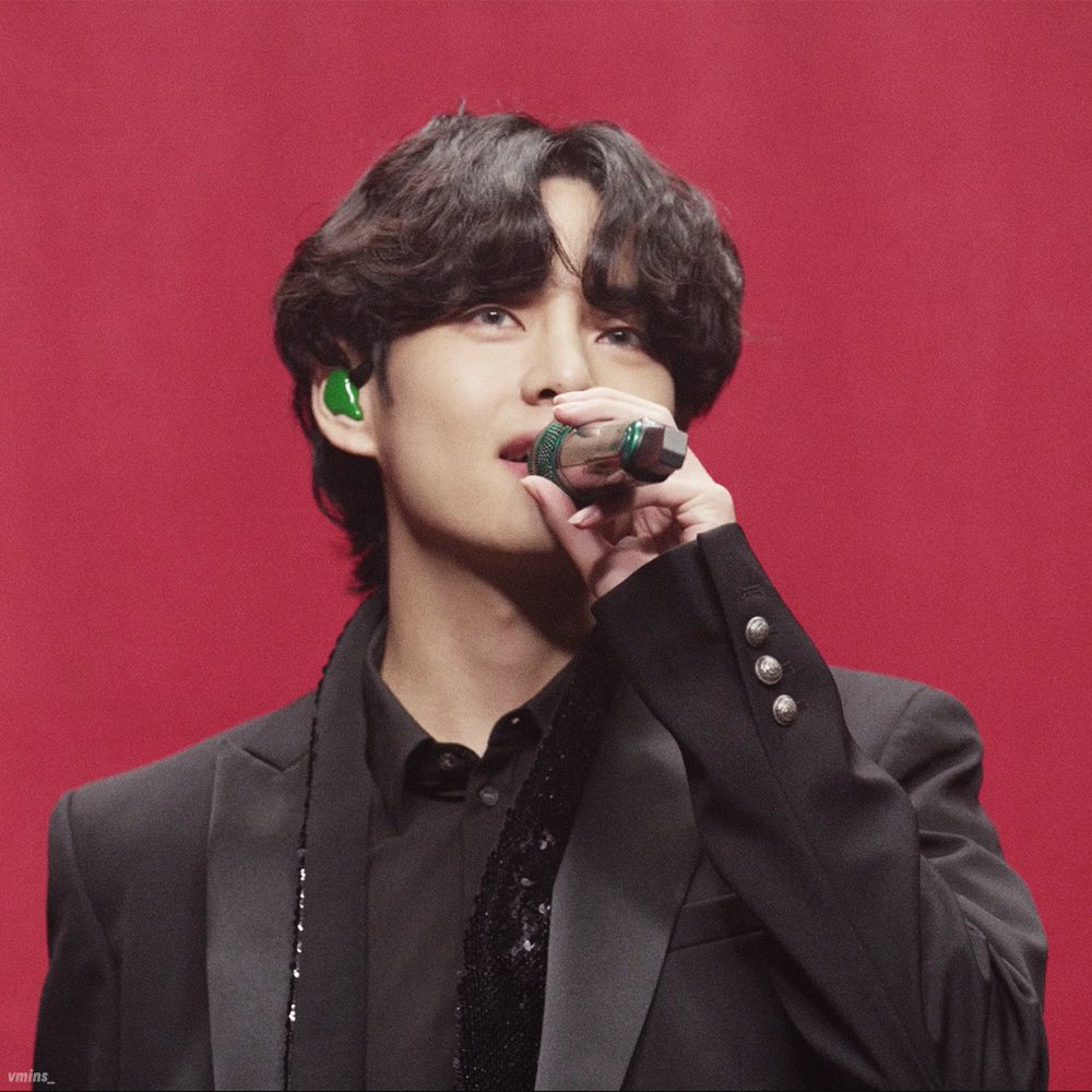 taehyung is so precious.