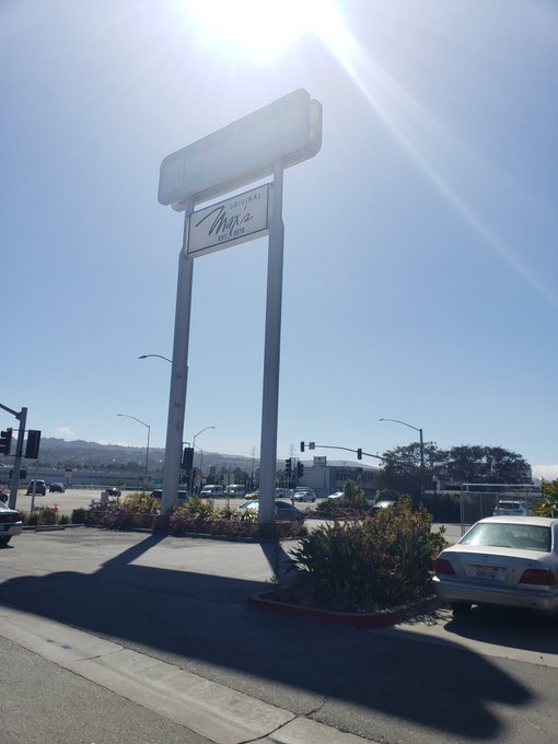 After almost a week of back and forth  neither @SouthwestAir or @bookingcom will own up to their mistake<a href="/tag/sharkweek"class="tags"><span>#sharkweek</span></a>