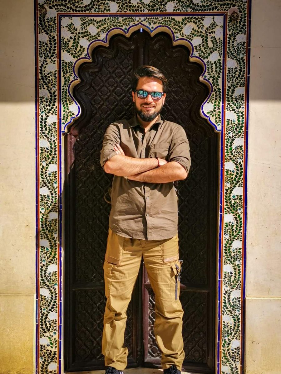 Rishabh Singh tweet media