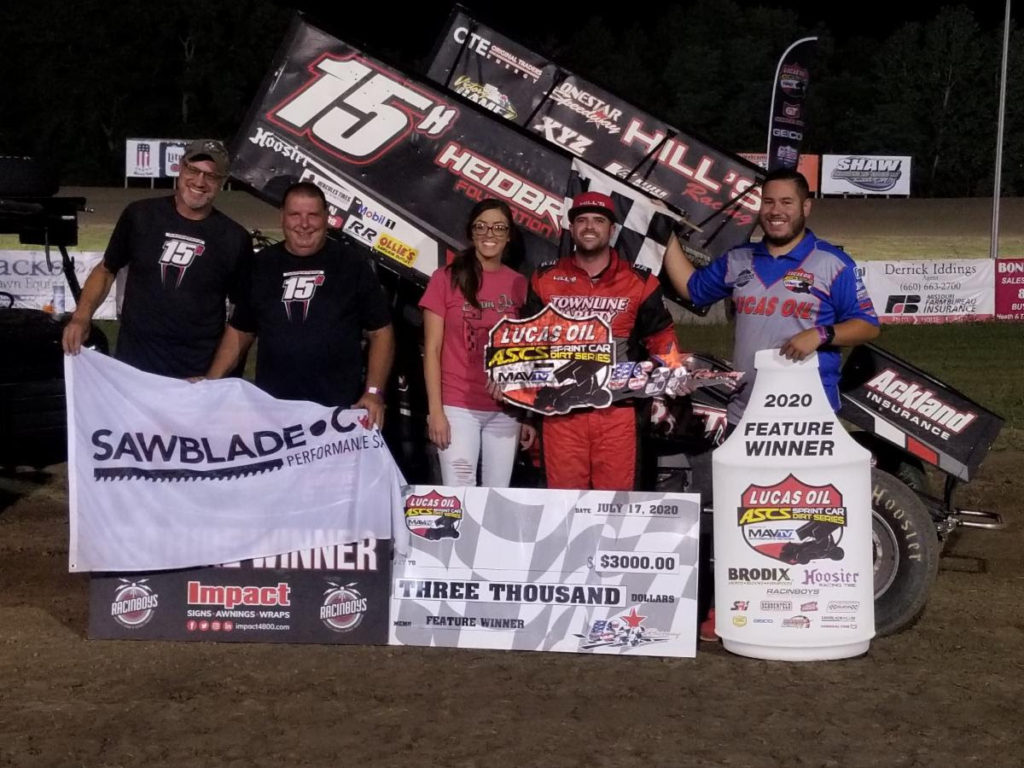 OnPitRoad's tweet photo. Hafertepe Hustles The Highside For Lucas Oil ASCS Victory At U.S. 36 Raceway - https://t.co/d0g1rfqqJW @LucasASCS https://t.co/guC7oN3i1T