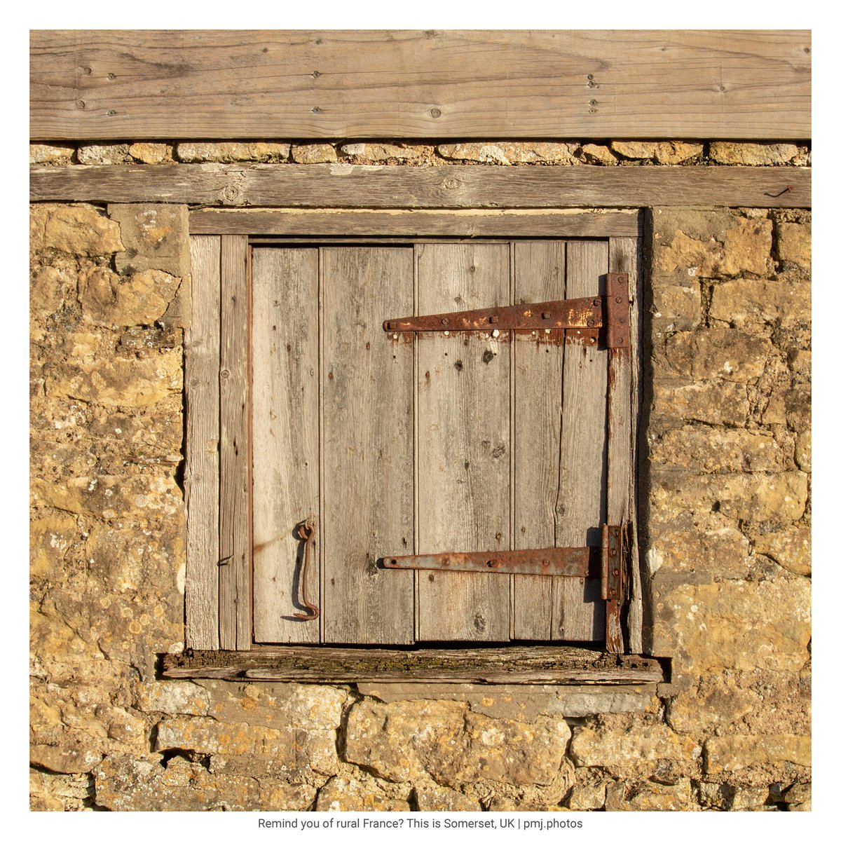 pmj_photos's tweet photo. Square door, rusty hinges. Here's another of the #squarephotos. It may look like idyllic rural France but this is Somerset, UK. #rurallife #thephotohour @lifefrance #Somerset #amateurphotography Interested to hear your views on square photos. Needs a tap. https://t.co/KKKoMfWUOe