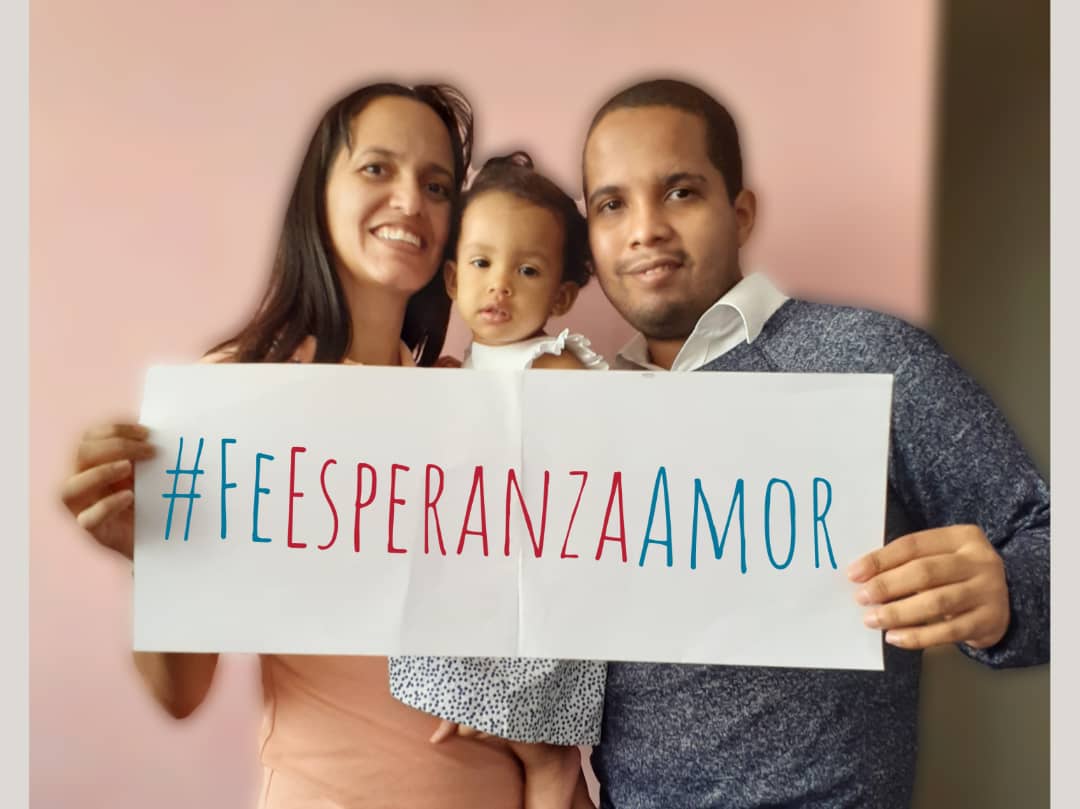 iasdzona1avc's tweet photo. En Cristo Jesús de nada vale estar o no estar circuncidados; lo que vale es la fe que actúa mediante el amor.
Gálatas 5:6 NVI  #FeEsperanzaAmor #FelizSábado @asovecen @uvoriental @jovenesdia https://t.co/ccxF3u0hcd
