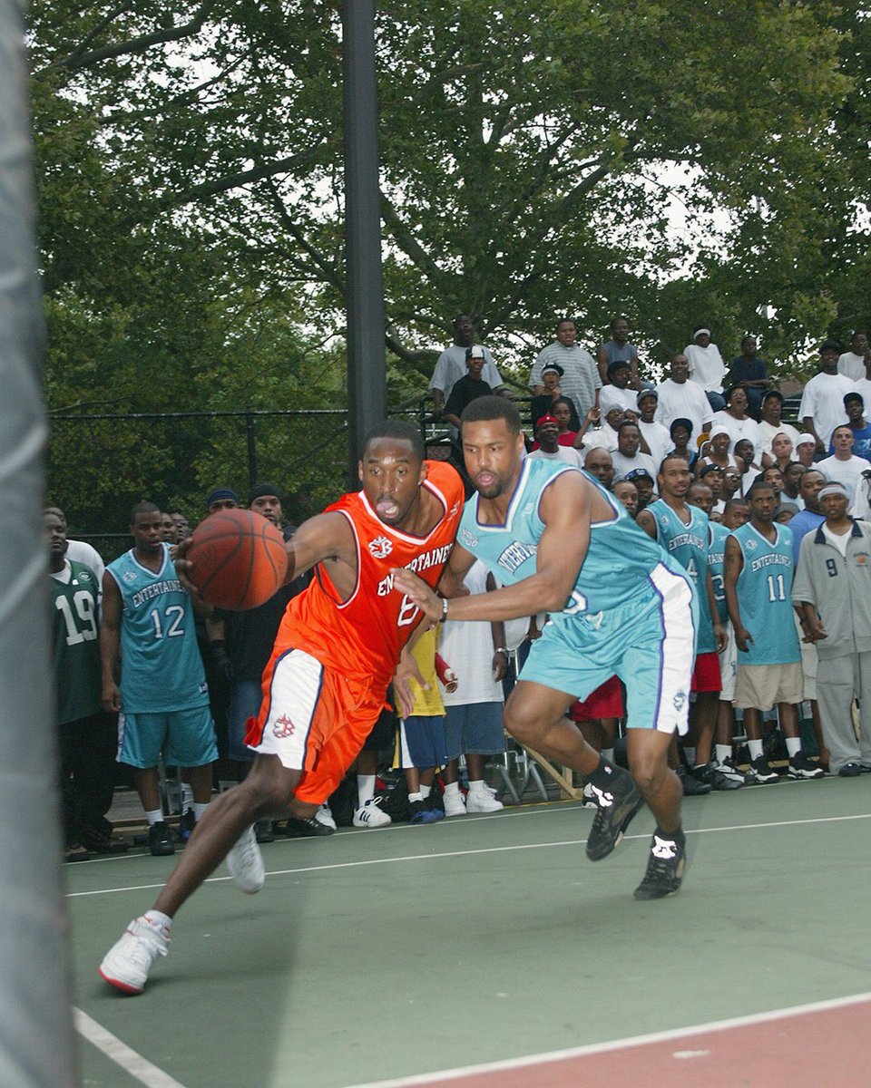 SLAMKicks's tweet photo. Bean outside. Air Force 1s. Rucker Park, 7/18/02. https://t.co/003dNdkxDE