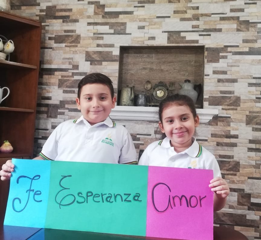 CeasColegio's tweet photo. "Esforzaos todos vosotros los que esperáis en Jehová, Y tome aliento vuestro corazón". Salmos 31:24. 

#FeEsperanzaAmor ♥
#SabadoReto 🙌🏻
#EducaciónAdventista 🧠

- @AdventistasDIA
- @JovenesDIA
- @adventistasGUA
-@JA_Guatemala https://t.co/r7Xv4eJR0v